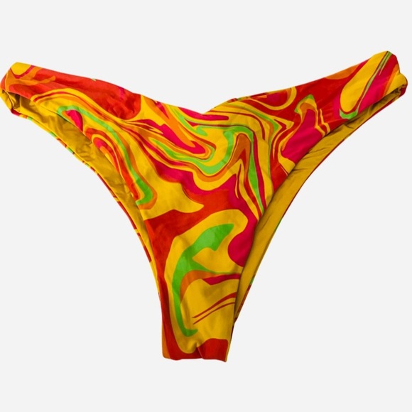 WeWoreWhat Cherry Red Retro Print Bikini Bottom - Picture 1 of 4